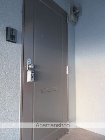 スカイハイツの玄関写真