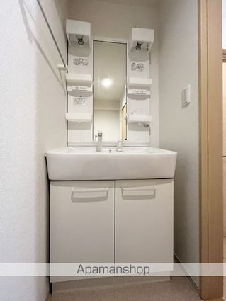 和歌山県和歌山市布引[1LDK/46.09m2]の洗面所