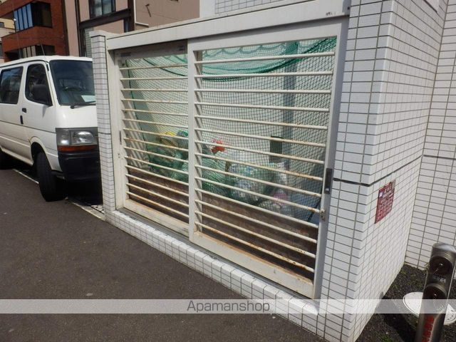 グランカーサ南9条の玄関写真