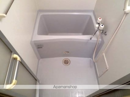 広島県広島市中区十日市町２丁目[1R/29m2]のバス