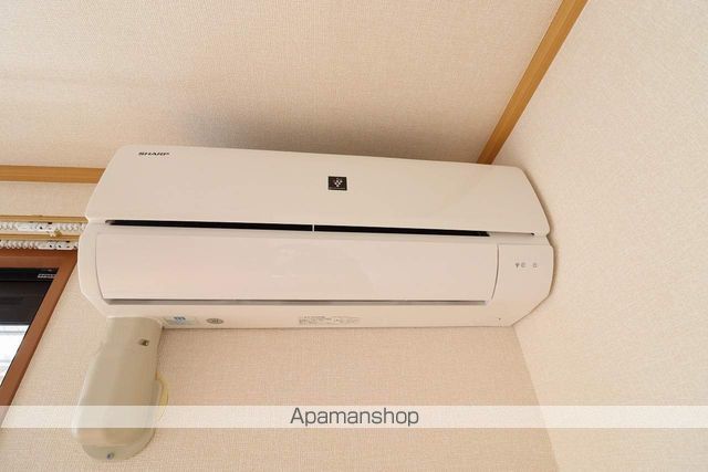 メゾン・鶴見 IIの内装写真