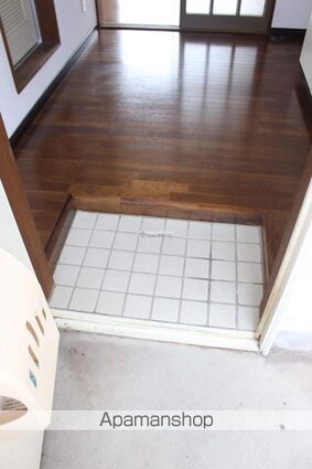 サンヒルズ尾道[1K/19.87m2]の玄関