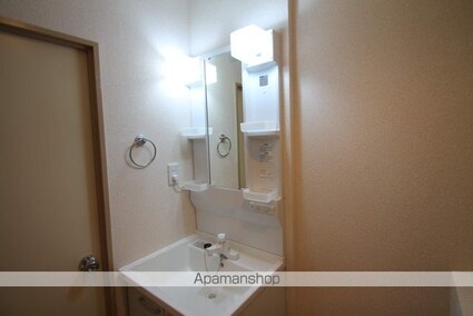 グランドール新町[2LDK/52.6m2]の洗面所