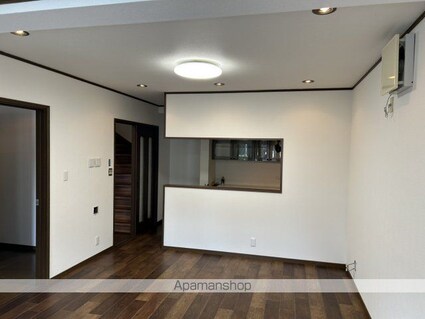 西尾久１丁目戸建[4SLDK/101.25m2]の内装1