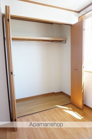 エテルネル生水IIの内装写真