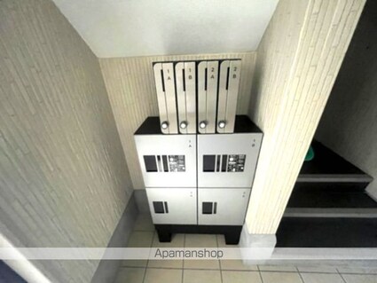 グリーンブーメラン[1K/27.35m2]の内装1