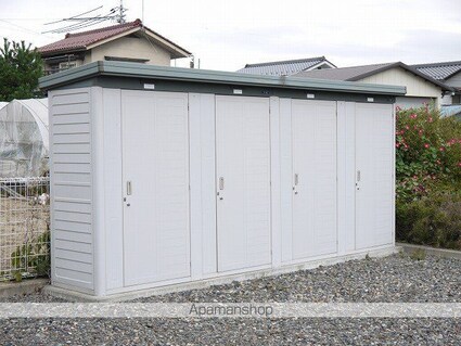 メゾーネ・ハナムラ[2DK/43.69m2]の共用部2