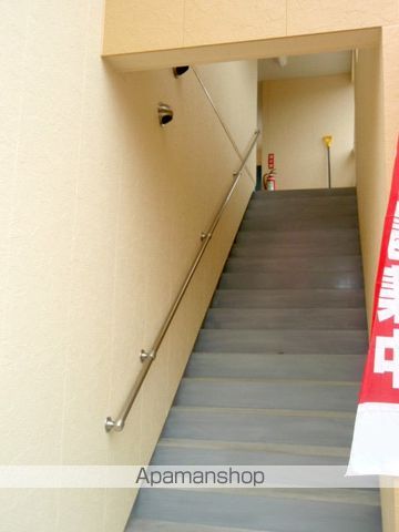 富山地鉄不二越上滝 上堀駅 徒歩26分 2階建 築18年の外観写真