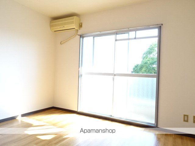 サンローヤル萩丘の内装写真