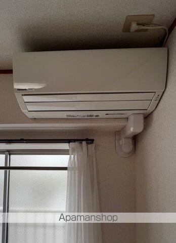リルームス中島西の内装写真