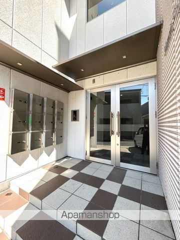 マノワール豊中玉井町の玄関写真