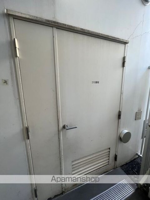 ＰＲＩＭＥ　ＵＲＢＡＮ　東中野　ＣＯＵＲＴ[3LDK/82.92m2]の共用部7