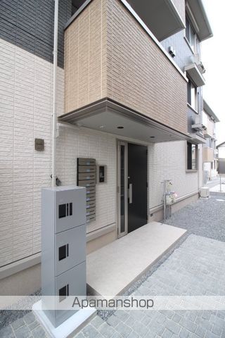 メセタ A棟の玄関写真