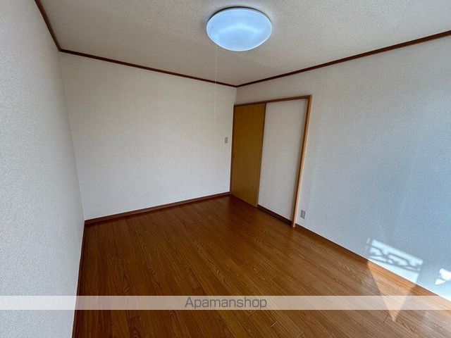 ルミエールANDO Aの内装写真