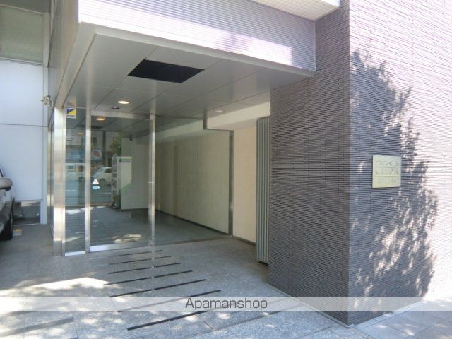 プロスペクトKALON三ノ輪の玄関写真