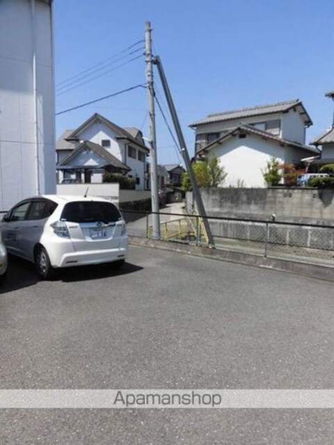 エクセルⅡ[2DK/46.75m2]の駐車場3