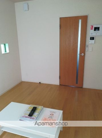 クレイノフローリの内装写真