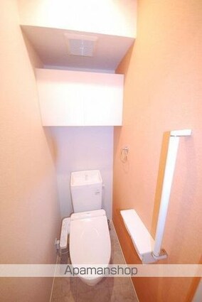 熊本県八代市古閑中町[3LDK/64.74m2]のトイレ