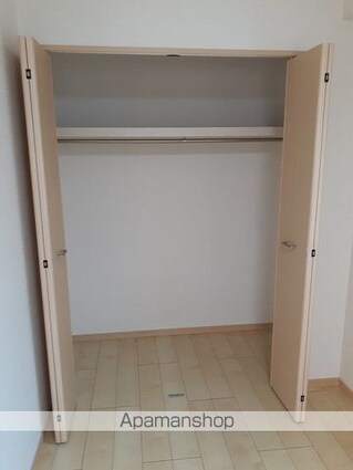 東京都中央区日本橋横山町[1LDK/40.15m2]の収納