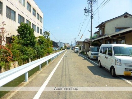 ハイツ青波[2LDK/48.02m2]の周辺2