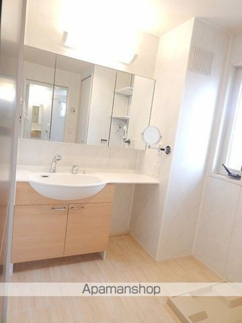 東京都昭島市緑町５丁目[1LDK/47.36m2]の洗面所