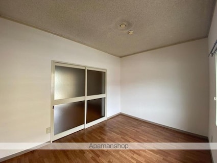 ヴィラ栗林[3DK/57m2]の内装3