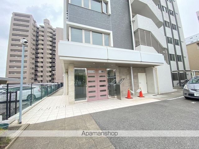 SOCIAL VILLAGEの玄関写真