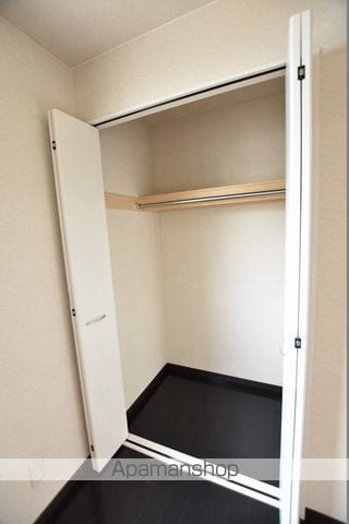 シンセリティ八軒の内装写真