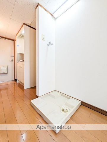 メインシティガーデン 新井壱番館の内装写真