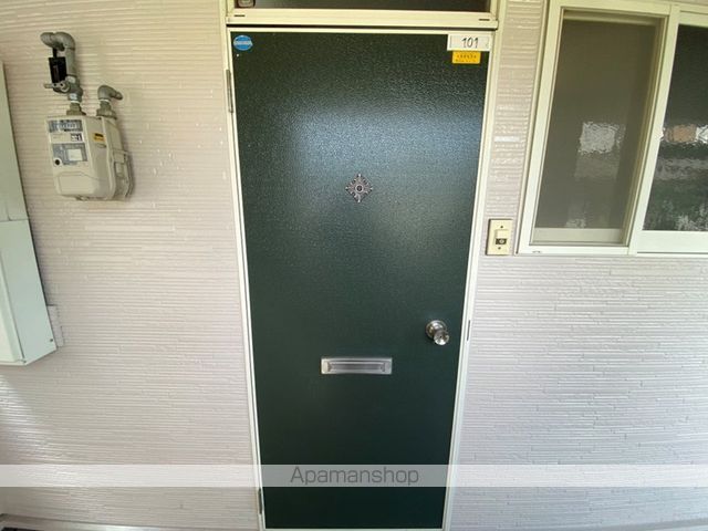 小山エビスコーポの外観写真