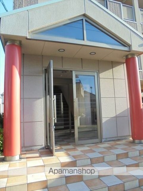 トゥリパーノ[1R/31.01m2]のエントランス
