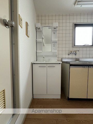 大松庚午ビルの内装写真