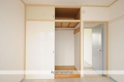 サンライフ中沢Ａ棟[2LDK/52.84m2]の収納