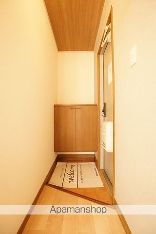 雨あがりの虹 A棟の内装写真