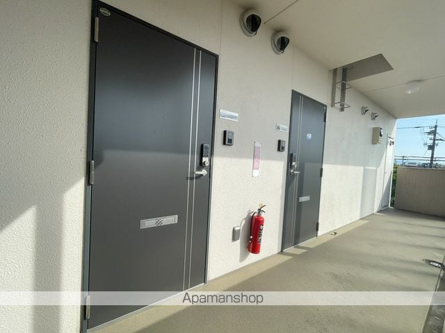 ハートフル楓の玄関写真