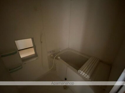 ガレージライフ高松東[1K/28.9m2]のバス