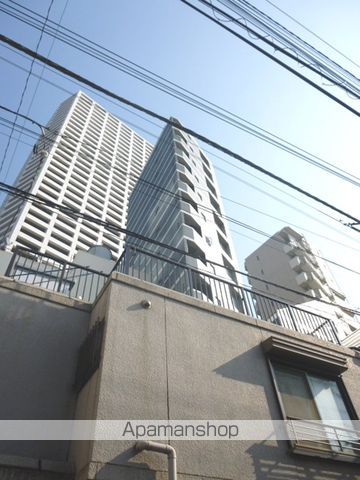 ステージファースト西新宿の外観写真