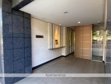 ヒルズ飛鳥山[1K/24.93m2]のエントランス