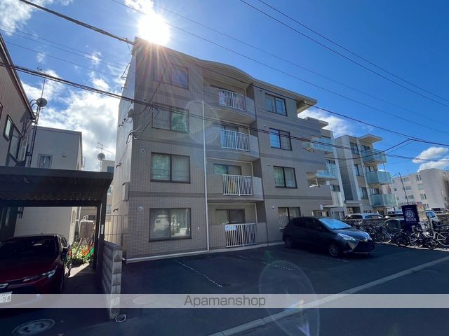 松原コートIVの外観写真