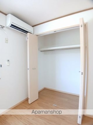 ロータスハイツ[2DK/44.34m2]の収納