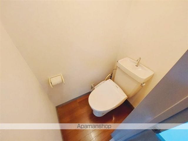 レジデンス市名坂の内装写真
