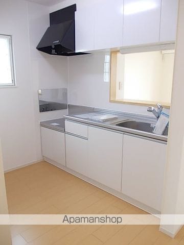 紫波郡矢巾町 2階建 築12年の内装写真