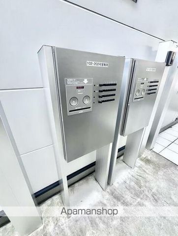 LIBREI番館の外観写真