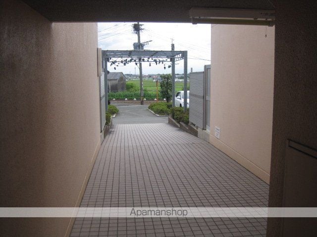 ロックベアーヒルズIIの周辺写真