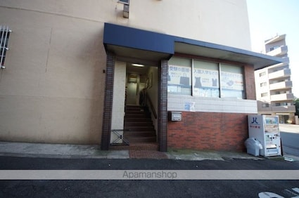 東京都新宿区荒木町[1DK/32.5m2]の共用部2