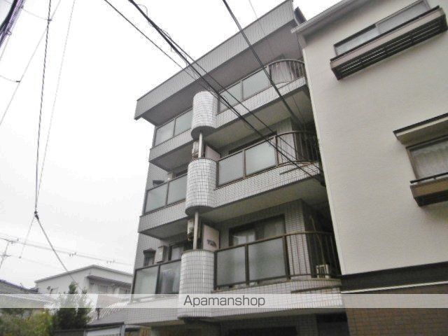 ノーブル中宮の外観写真