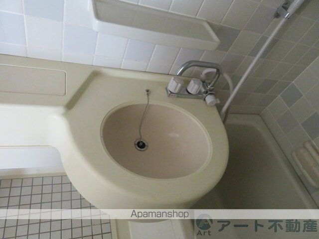 ホワイトガーデン[2DK/38.88m2]の内装2