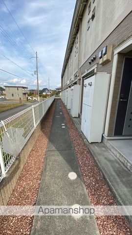 レオネクストひょうご東条の玄関写真