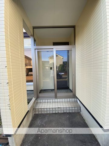 ヴェルドミールIの玄関写真