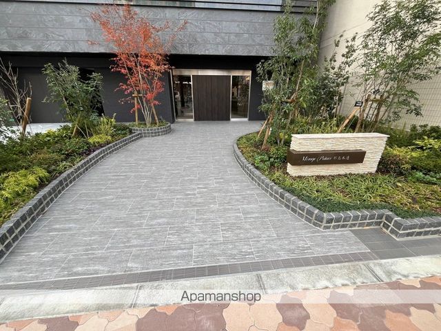ミラージュパレス都島本通の玄関写真